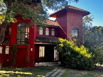 Terreno 10.500 m² Comercial | Chicureo