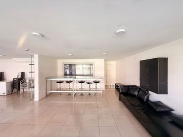 Amplio departamento 3D/2B - estacionamiento y bodega | Metro Lo Vial