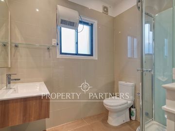 Venta casa familiar con amplio terreno en Ñuñoa