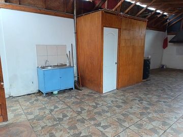 CERCANA A LA PLAZA DE ARMAS