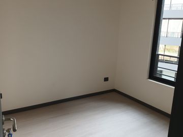 Departamento amoblado 1D + 1B + Estacionamiento + Bodega | La Florida – Metro Mirador