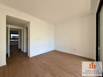 3 Ambientes | A estrenar | 2 Baños | 1 Toalette | Balcon corrido a Lafinur y Cerviño