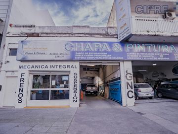 Local en lote propio 591m2 cubiertos en Villa Pueyrredon 8,70 x 50