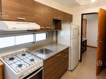 Exc. Depto. 3 Amb. con Cochera, Balcón Aterrazado y Parrilla