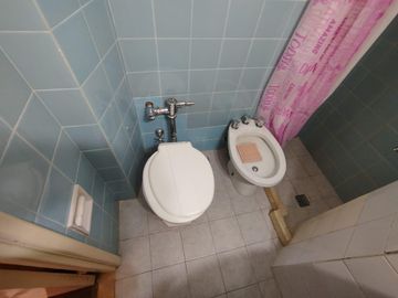 Monoambiente al contrafrente con vista a pulmon de manzana