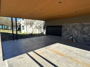 Casa en Venta en La Deseada, 3 dormitorios, A Estrenar, Premium.