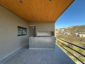 Casa en Venta en La Deseada, 3 dormitorios, A Estrenar, Premium.