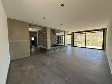 Casa en Venta en La Deseada, 3 dormitorios, A Estrenar, Premium.