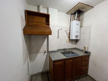 Departamento PH de dos ambientes en Alquiler en Wilde cochera