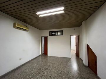 Departamento PH de dos ambientes en Alquiler en Wilde cochera