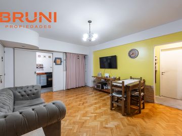 Av. Cabildo al 400 | Colegiales | Departamento Apto Profesional | Venta