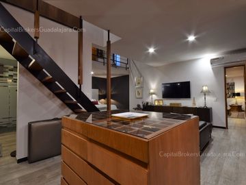 Casa de Lujo con Rinconada del Bosque con Departamento
