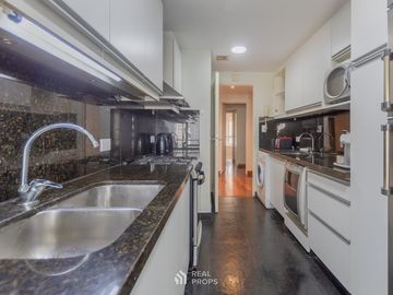 Departamento 3 Ambientes Amoblado con Doble Balcón y Cochera en Alquiler en Río Plaza Puerto Madero