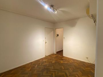 Departamento en Recoleta 2 ambientes con patio