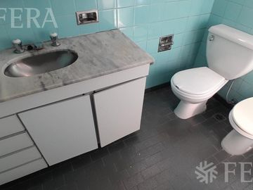 Alquiler PH 2 ambientes con patio en Wilde
