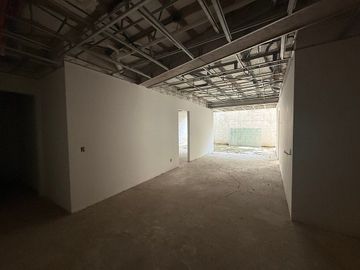 Departamento en Venta a Estrenar en WARHOL | Colomos Providencia | Planta Baja