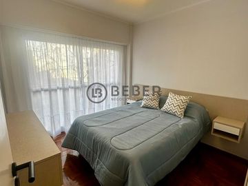 En venta tres ambientes al frente con balcon, Plaza Mitre