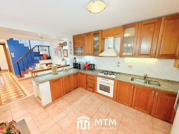 Casa en Venta Rosario, Alberdi.