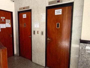 Departamento de 2 ambientes en centro de Quilmes muy luminoso venta