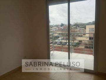 ALQUILER Departamento 2 AMB. SIN COCHERA- CMPLEJO SOLARES- Moreno