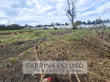 Venta Lotes La Reja - 380m2