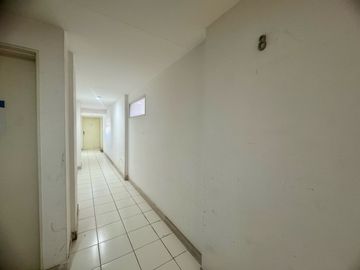 Alquiler de Departamento de 2 ambientes con balcón al contrafrente en Balvanera