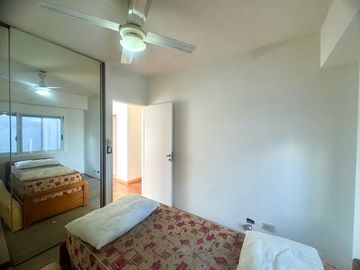 Alquiler de Departamento de 2 ambientes con balcón al contrafrente en Balvanera