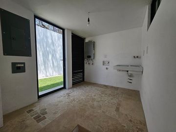 Estrena casa con alberca en venta en Club de Golf Santa Fe Morelos