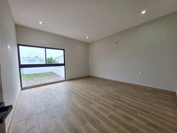 Casa en Venta Lomas Diamante, 4 Recámaras
