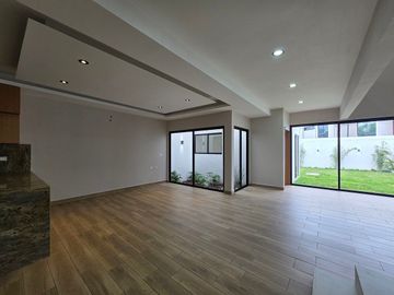 Casa en Venta Lomas Diamante, 4 Recámaras