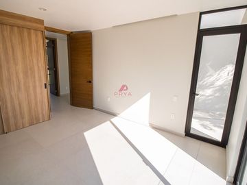 Casa nueva en venta en Solares Zapopan con Roof Garden