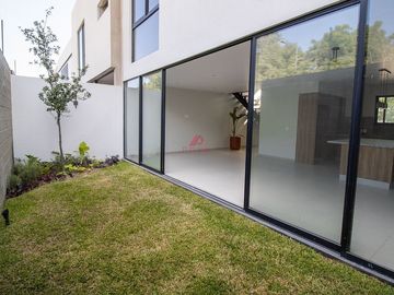 Casa nueva en venta en Solares Zapopan con Roof Garden