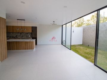 Casa nueva en venta en Solares Zapopan con Roof Garden