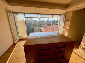 EN VENTA Casa con seguridad en La herradura