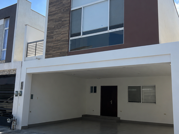 CASA EN RENTA PUERTA DE HIERRO, CUMBRES