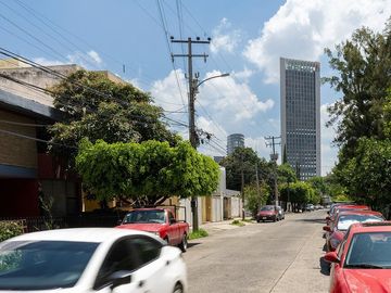 Se renta casa equipada como oficina