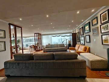 SE VENDE HERMOSO DEPARTAMENTO  EN 