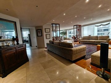 SE VENDE HERMOSO DEPARTAMENTO  EN 