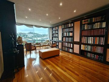 SE VENDE HERMOSO DEPARTAMENTO  EN 