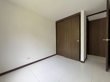 APARTAMENTO EN ARRIENDO UBICADO EN ENVIGADO SECTOR ALTO DE LAS FLORES