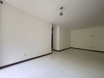 APARTAMENTO EN ARRIENDO UBICADO EN ENVIGADO SECTOR ALTO DE LAS FLORES