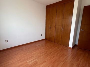 Casa en renta Punta Esmeralda, Corregidora, Qro. en esquina