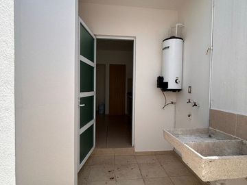 Casa en renta Punta Esmeralda, Corregidora, Qro. en esquina
