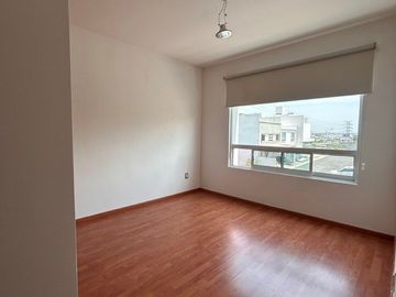 Casa en renta Punta Esmeralda, Corregidora, Qro. en esquina