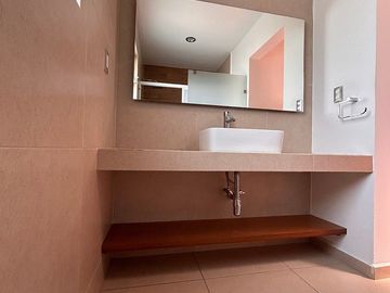 Casa en renta Punta Esmeralda, Corregidora, Qro. en esquina