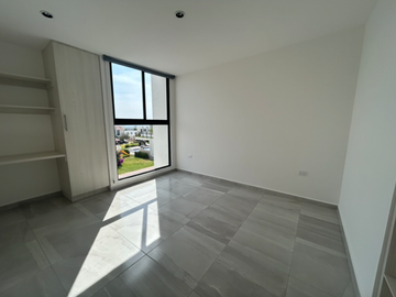 Casa en RENTA Zibatá frente al parque Jamadi