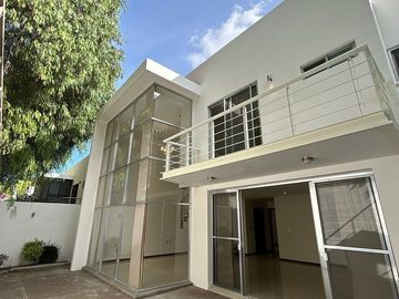Residencia ubicada en Juriquilla la campana