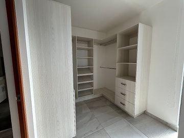 Depa en renta Senzi Zibatá