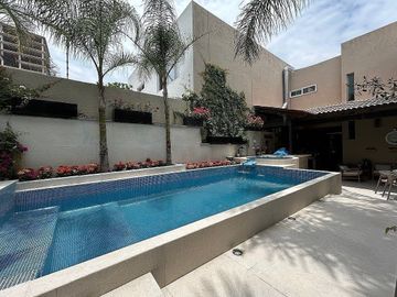 Oportunidad de residencia en venta exclusivo fraccionamiento Sn Jerónimo