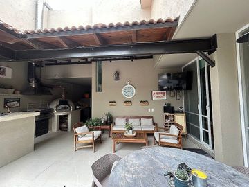 Oportunidad de residencia en venta exclusivo fraccionamiento Sn Jerónimo